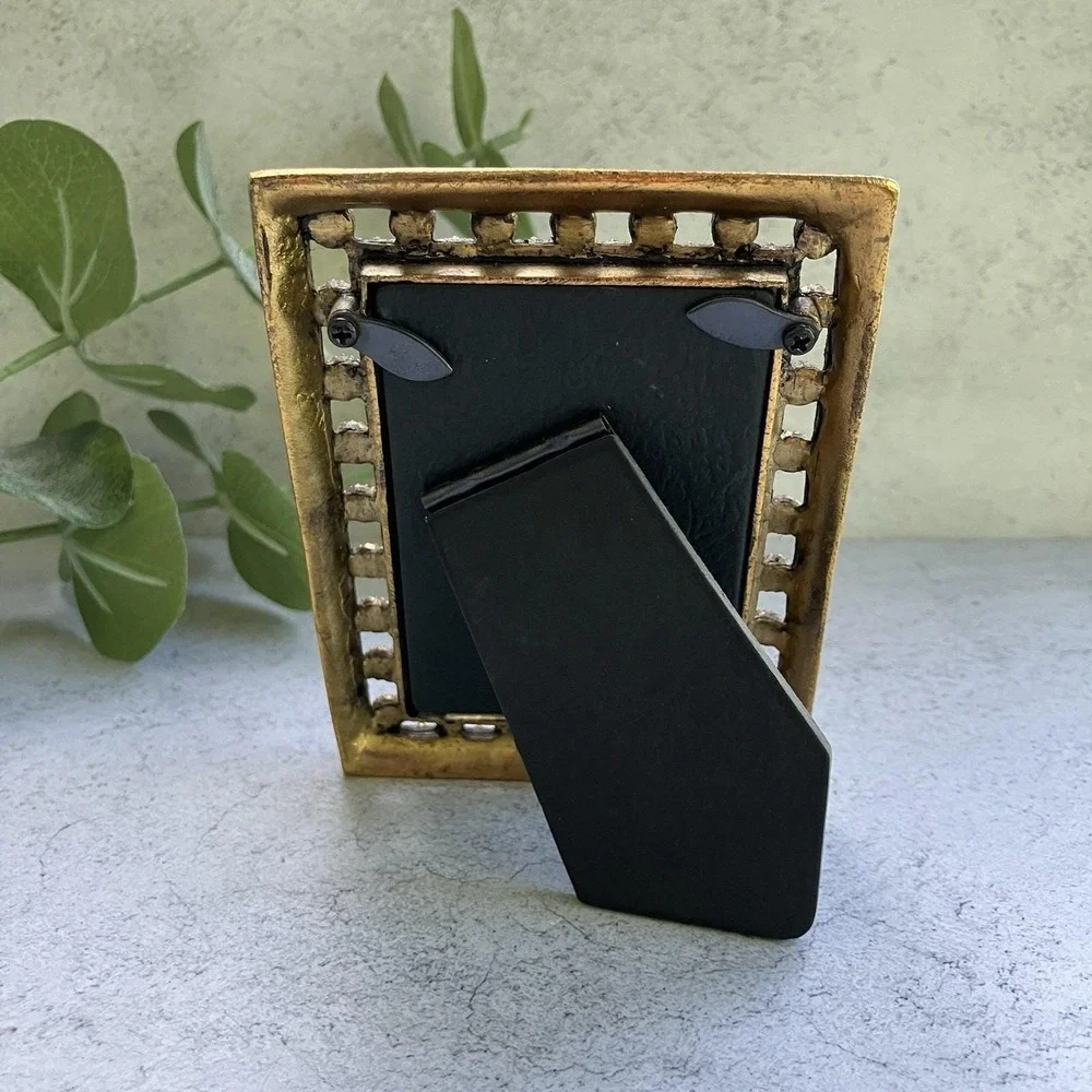 Island Creek Pearl Embellished Reticulated Gold Tone Metal‎ Picture Frame 2x3
